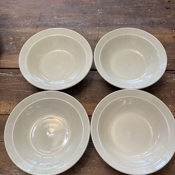 Lot of 4 Stoneware Serving Bowls - Picture 3 of 8